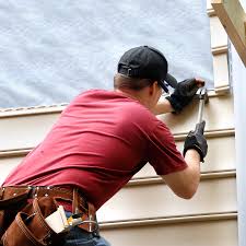 Best Siding Removal and Disposal  in East Renton Highlands, WA